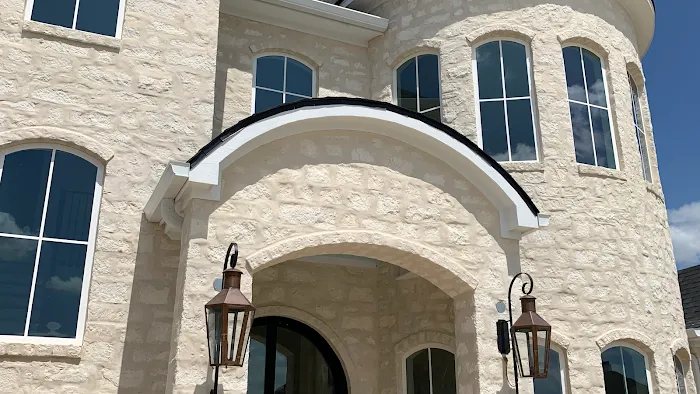 Mr. ROOFing & Gutters Picture 4