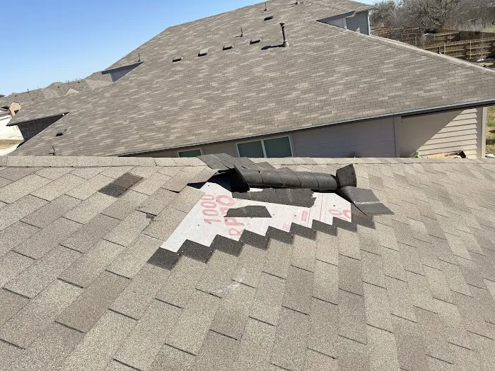 D & H Roofing Inc Picture 2