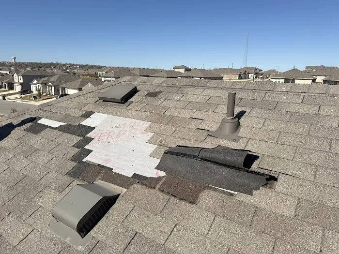 D & H Roofing Inc Picture 5