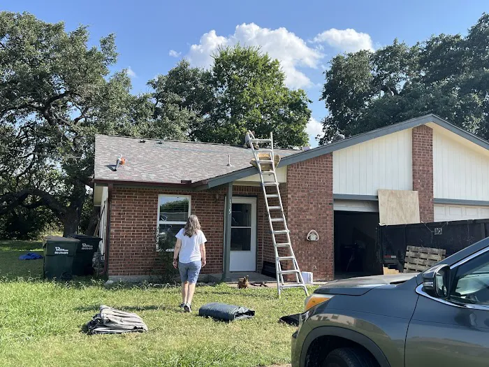 Shamrock Roofing Picture 7