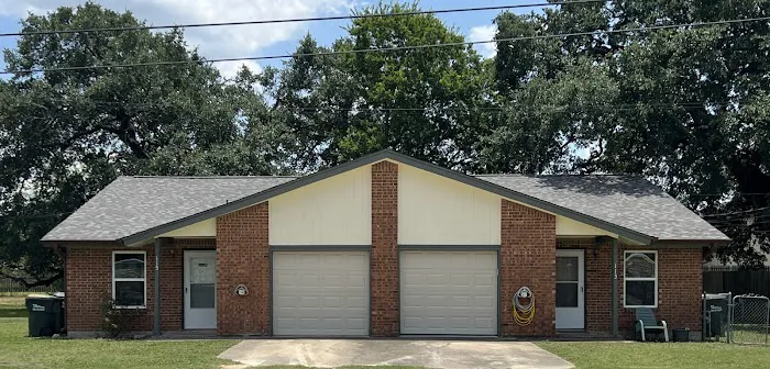 Shamrock Roofing Picture 3