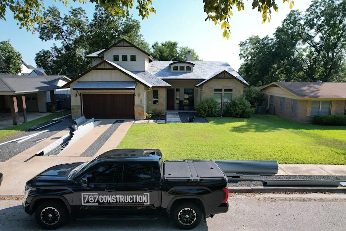 787 Construction Picture 7