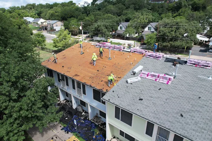 787 Construction Picture 4