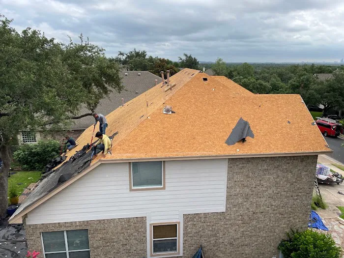 Willi Roofing Services Picture 3