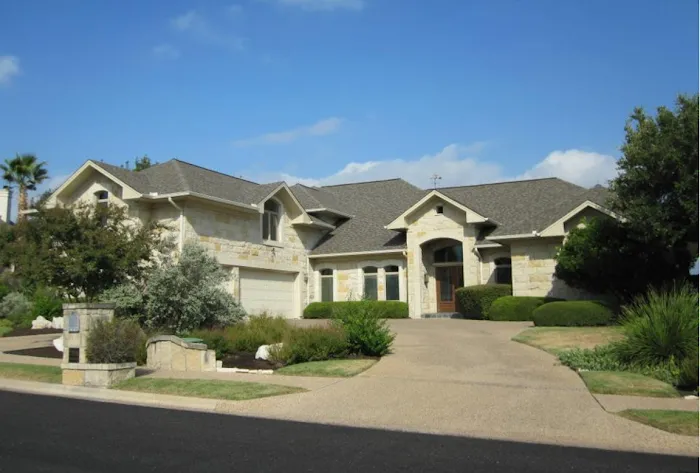 Willi Roofing Services Picture 8