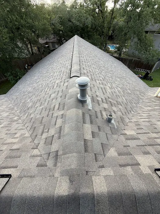Acura Roofing Inc Picture 4