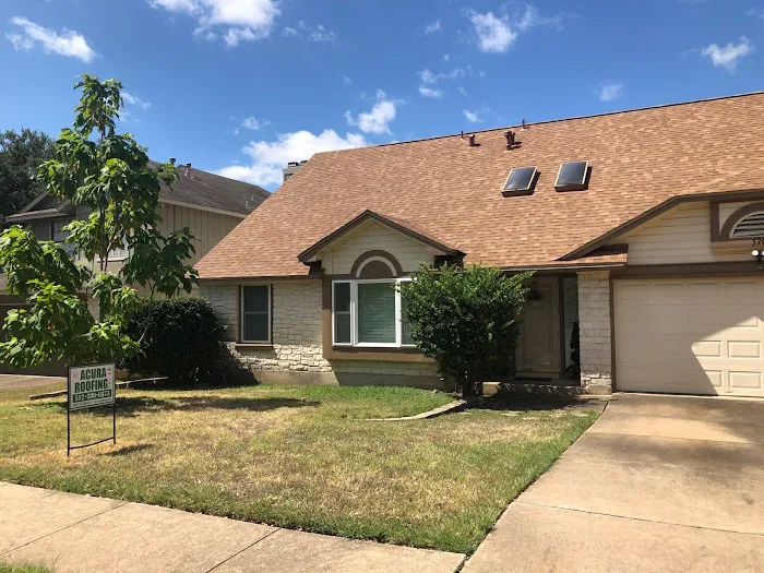 Acura Roofing Inc Picture 2