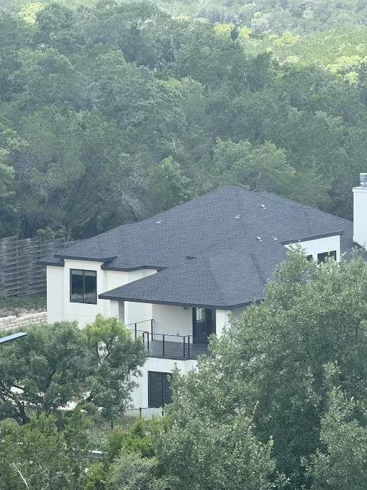 Pinnacle Roofing Partners Picture 4