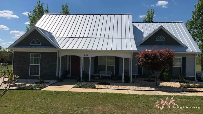 Edge Roofing & Remodeling Picture 1