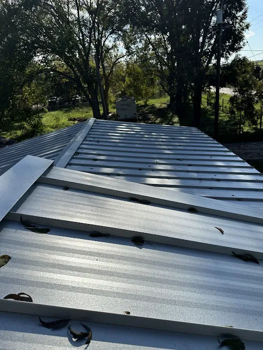 DG Roofing & Construction LLC Picture 2