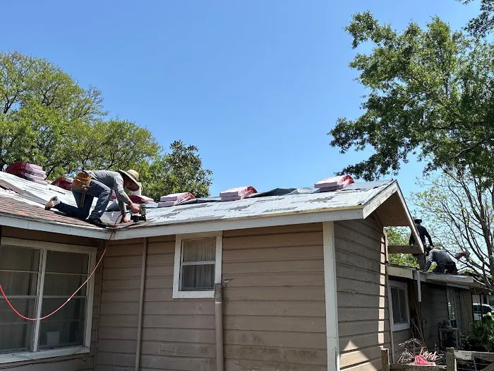 Reign Roofing Picture 6