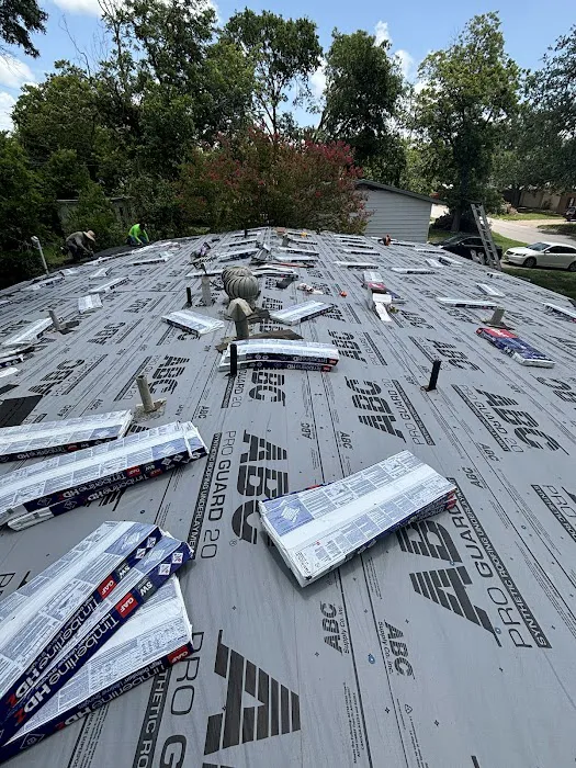 Falcon Roofing & Restoration Picture 2