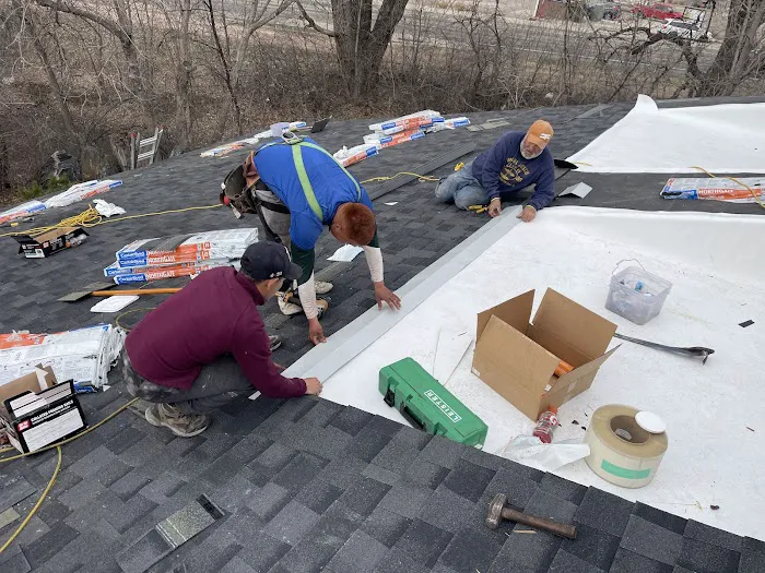 Lime Roofing and Solar Picture 1