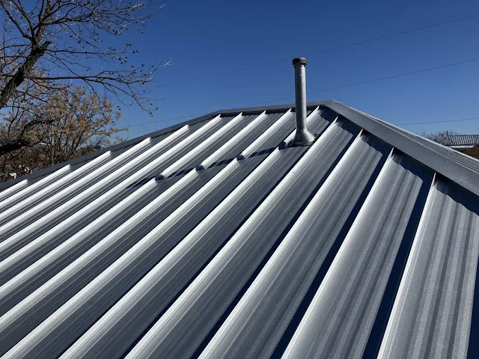 On The House Roof Company Picture 7