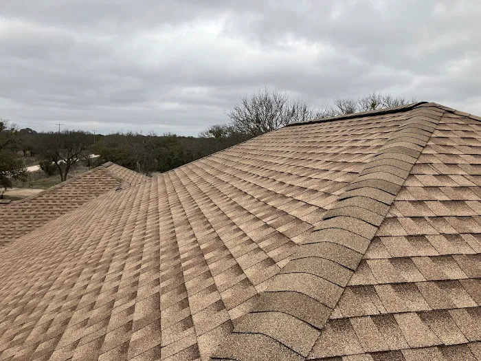 On The House Roof Company Picture 9