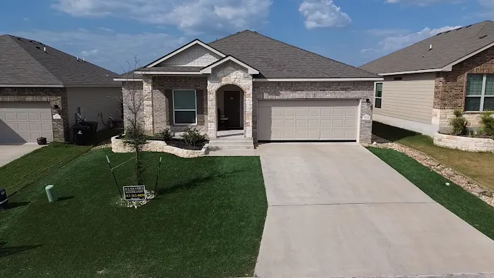 AWR Roofing, LLC Picture 9