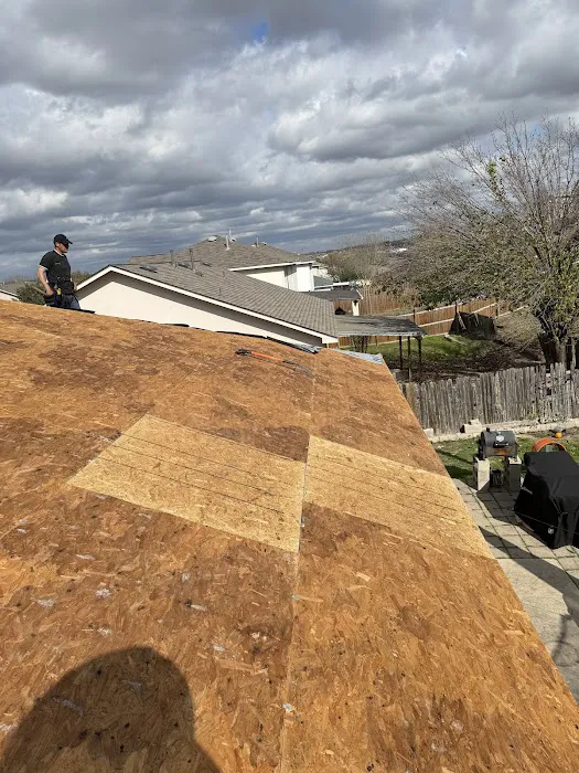 Gomez Quality Roofing LLC Picture 2