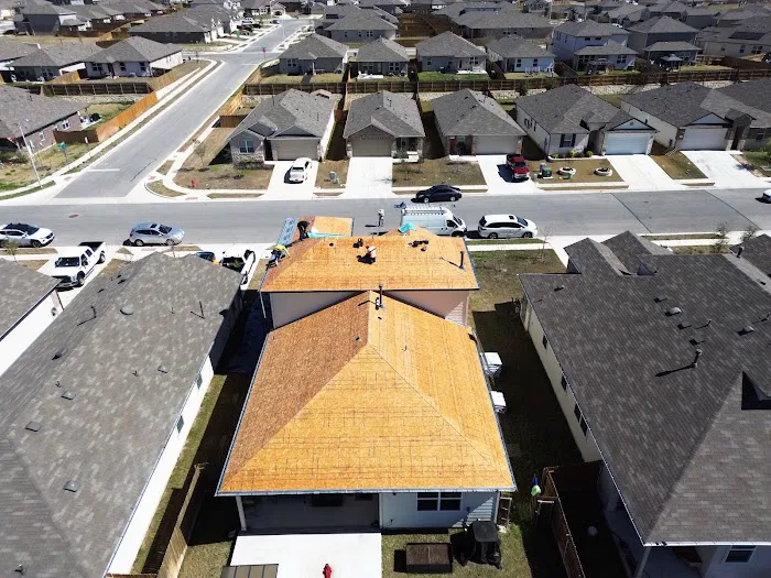Gomez Quality Roofing LLC Picture 3