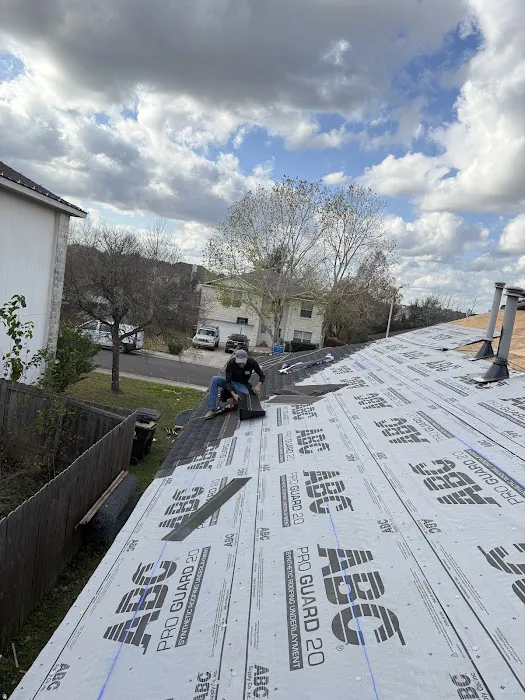 Gomez Quality Roofing LLC Picture 7