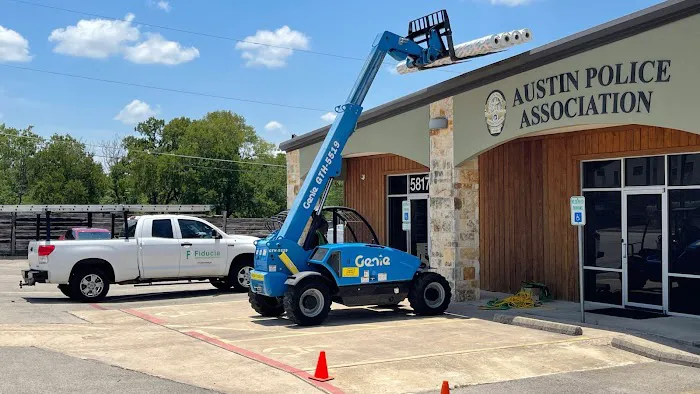 Fiducia Roofing & Restoration Picture 2