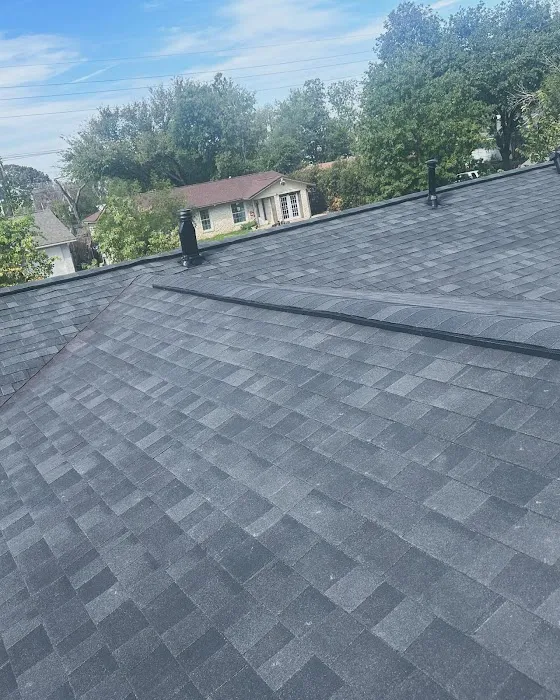 Salvador Roofing Services LLC Picture 10