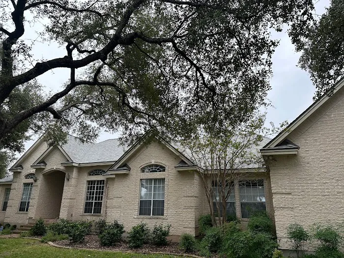 Advantage Roofing Picture 1