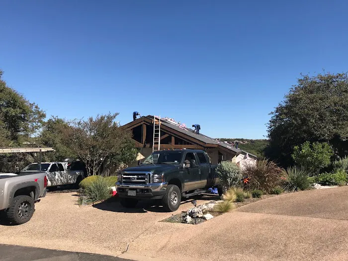 Reliance Roofing Picture 1