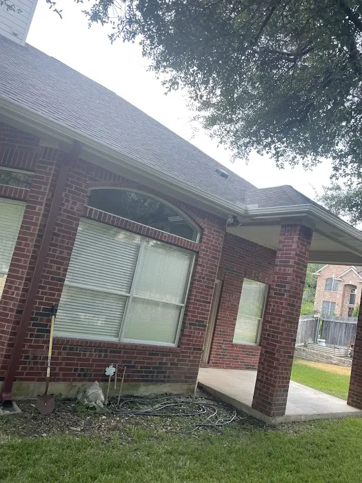 Momma Bear Roofer LLC Picture 10