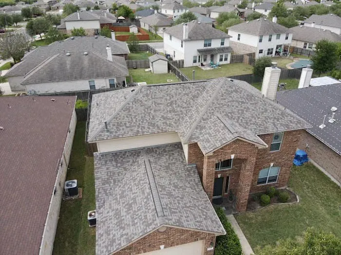 Roof Royale Picture 6