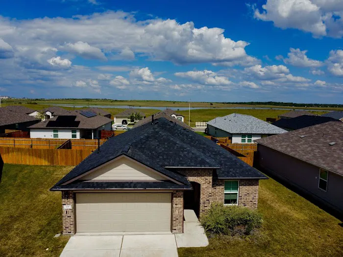 Bobcat Roofing Picture 1