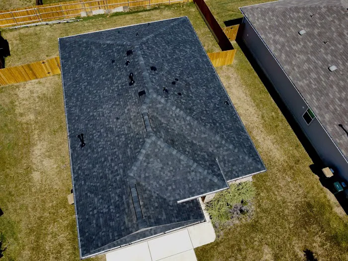 Bobcat Roofing Picture 9