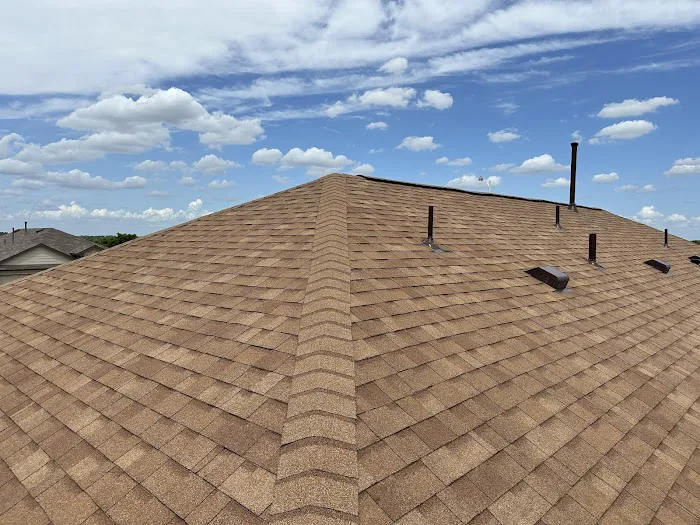 Bobcat Roofing Picture 4