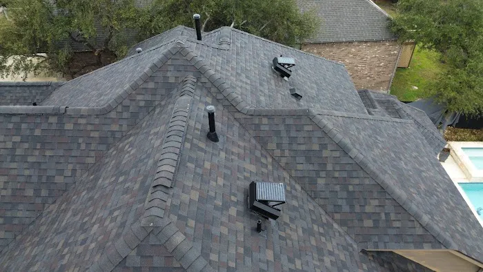 McCannical Roofing & Exteriors Picture 10