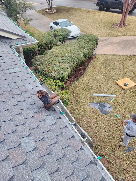 A-Bee Roofer Picture 1