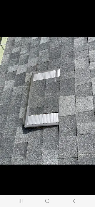 A-Bee Roofer Picture 5