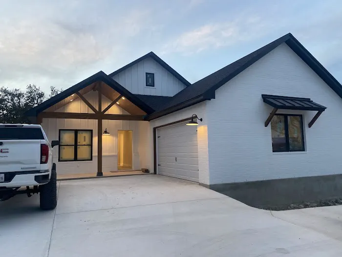 Divided Sky Roofing & Solar Picture 6