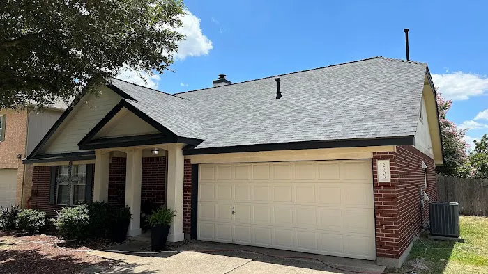 Dayton Co. Roofing & Renovation Picture 4