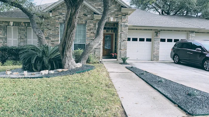 Bluebonnet Roofing & Construction Picture 10