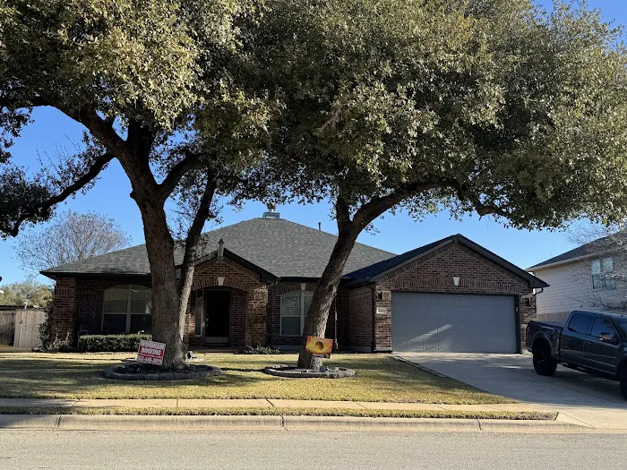 Windham Roofing Picture 1