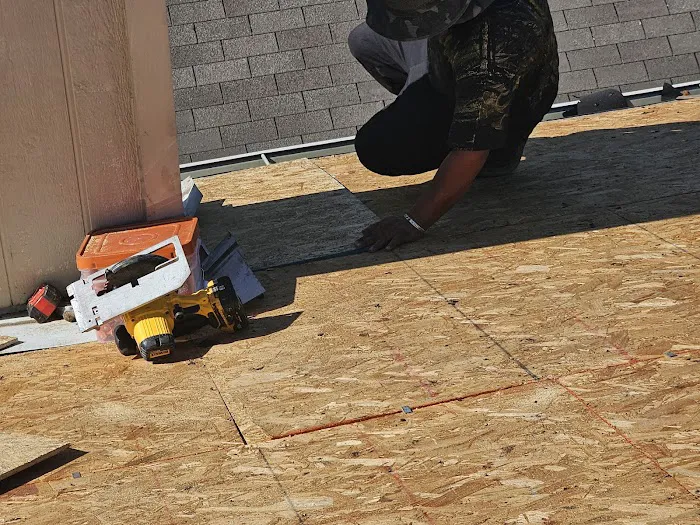 RDZ Roofing Picture 1