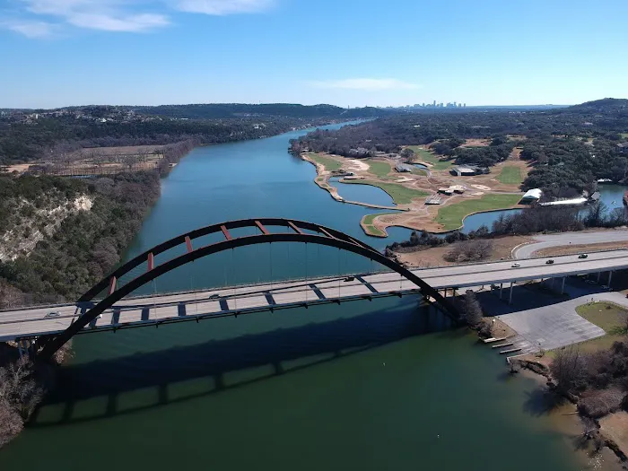 Oakwood Roofing and Construction, LLC Picture 1