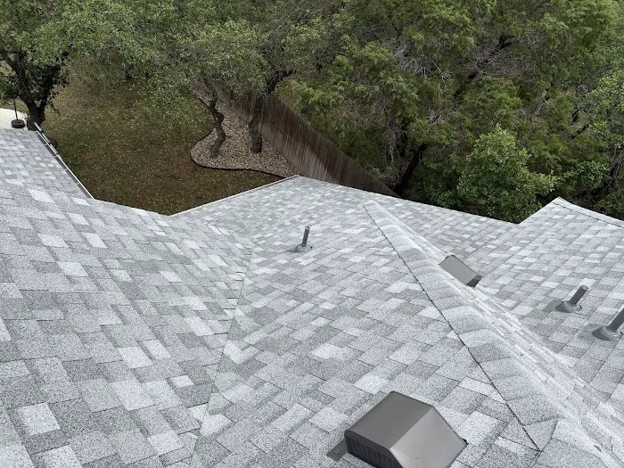 Qualis Roofing & Construction Picture 8