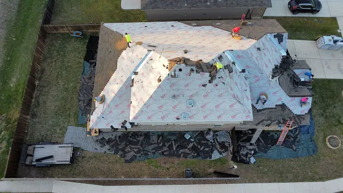 Qualis Roofing & Construction Picture 5