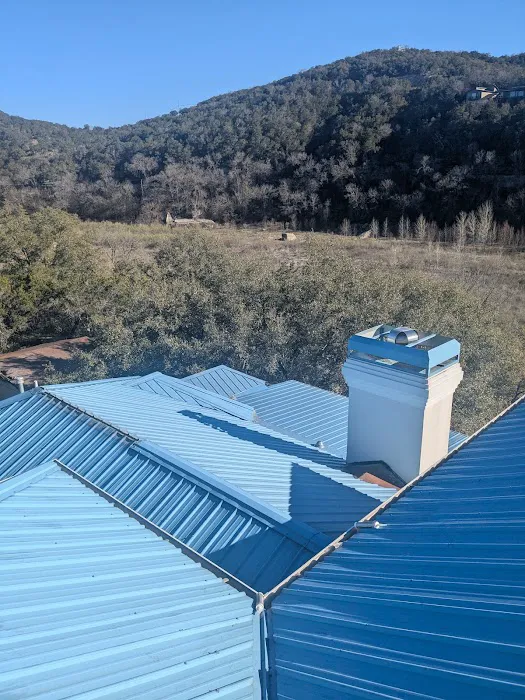 Abraham's Roofing and Tree Trimming Picture 1