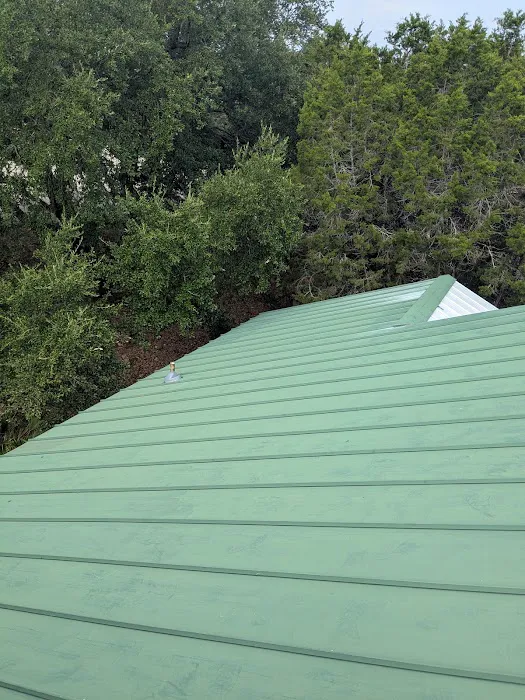 Abraham's Roofing and Tree Trimming Picture 8