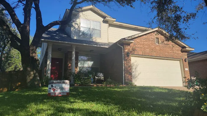 Lone Star Roofing & Gutters Picture 4