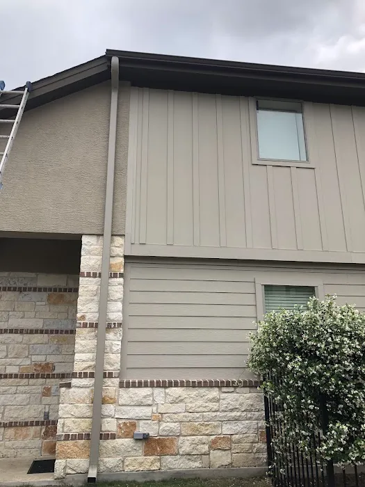 Lone Star Roofing & Gutters Picture 9