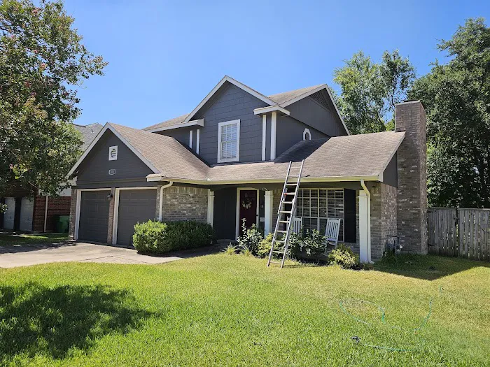 Texas Home Roofing & Exterior Solutions Picture 1