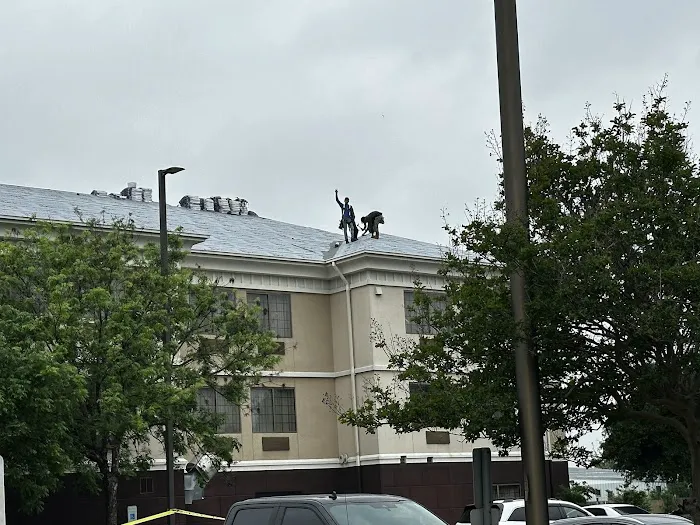 Holiday Roofing Picture 1