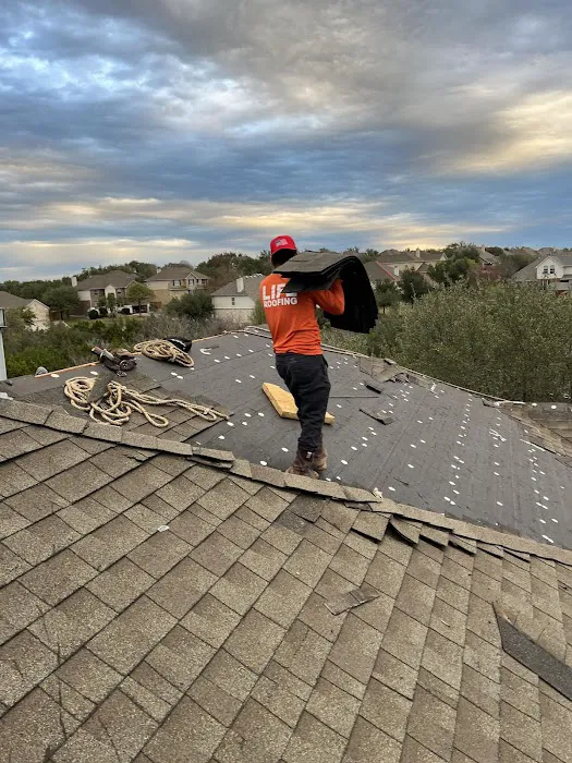 Life Roofing & Construction Picture 10